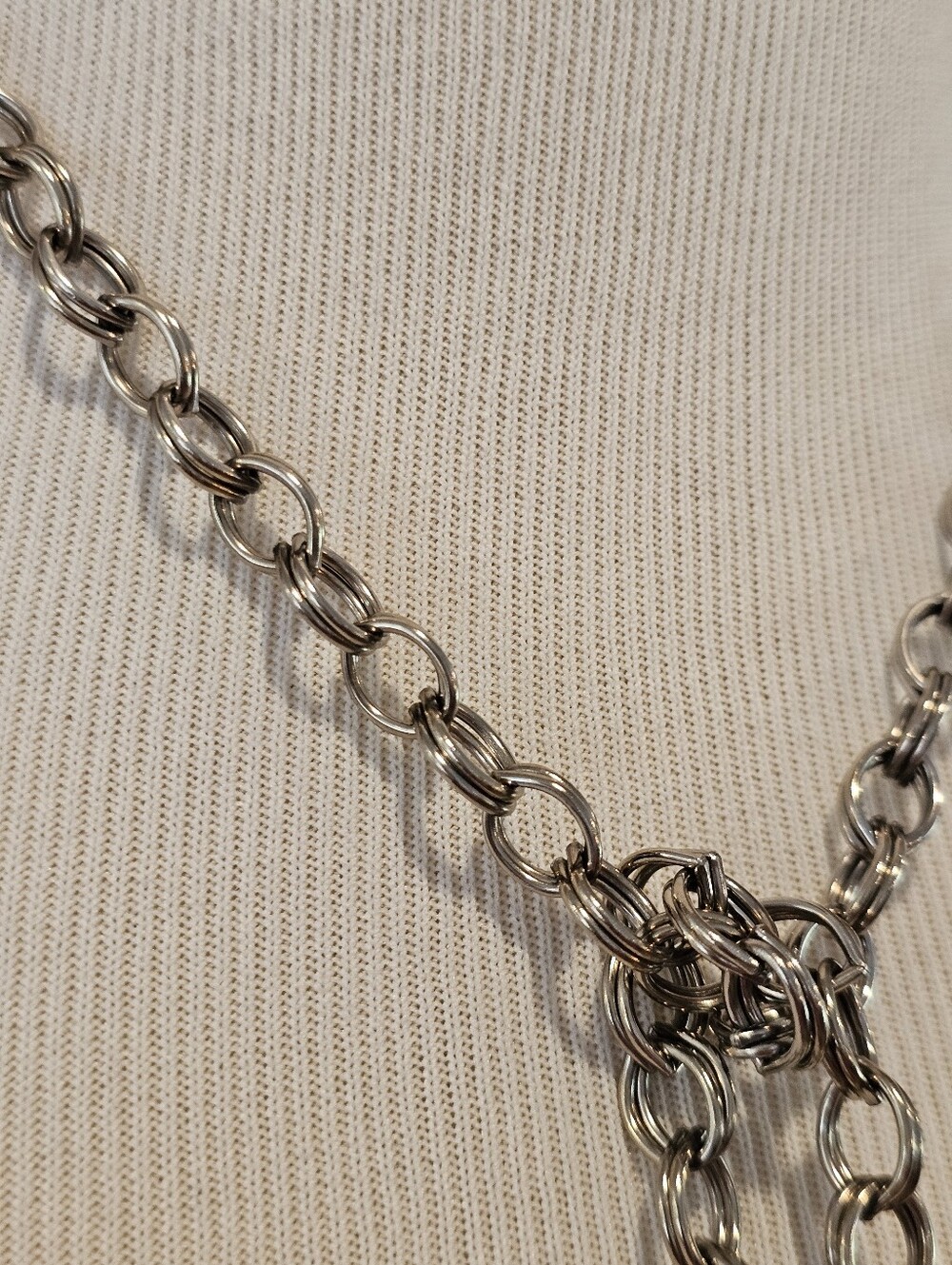 Vintage 1961 Monet "Bolero" Silvertone Lariat Necklace - Picture 4 of 9